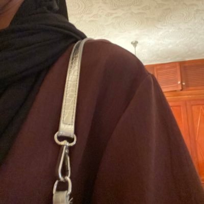 cherierrs's profile picture. chevalier hate account