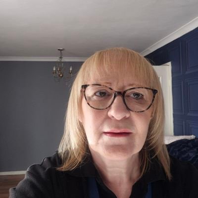 MrsYvonneBrock1's profile picture. Absolutely love McLarenMcLaren+member.But love F1 in general.watched since I was 10 yrs https://t.co/X653RxLYBh it even more now.