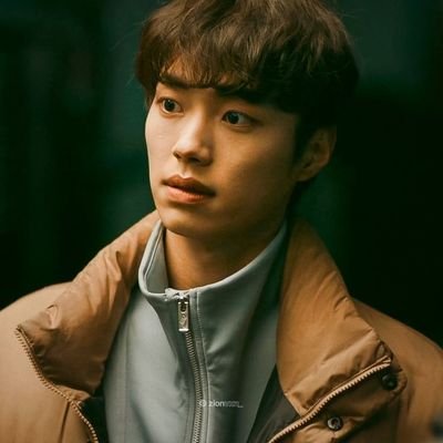 iloverainbybts7's profile picture. here only for bangtan.