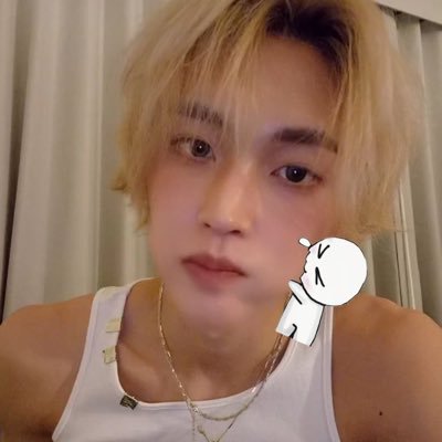 treznikoff's profile picture. “how do u manage to stay so positive?” park wonbin