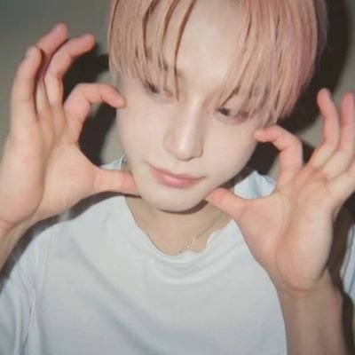 imyourwoong's profile picture. .° ༘🐈‍⬛️⋆🐼₊˚ෆ mainly #章昊 #장하오 #김지웅 ☆°•