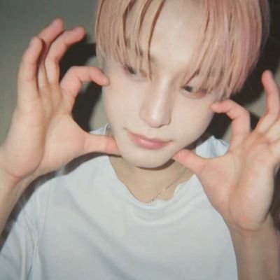 nia___moone's profile picture. 99, fanacc