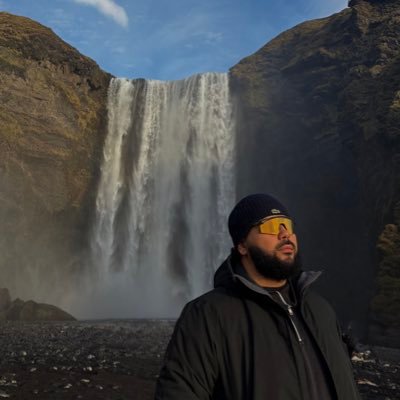 zhtayeb's profile picture. diamant noir sur le coeur 🏴‍☠️ @FCBarcelona / #DubNation