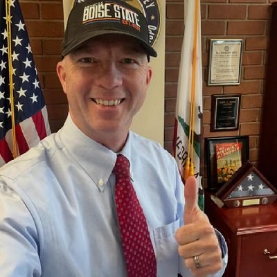 postmalon062's profile picture. 