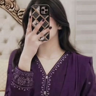 laugherpain's profile picture. just hana 🌷 | living in my own little world