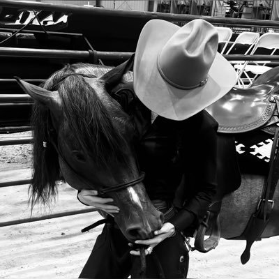 n_10hl's profile picture. (وَاذْكُرْ رَبَّكَ إِذَا نَسِيتَ ) @SHoNgxBoNgYT☝🏻🔝