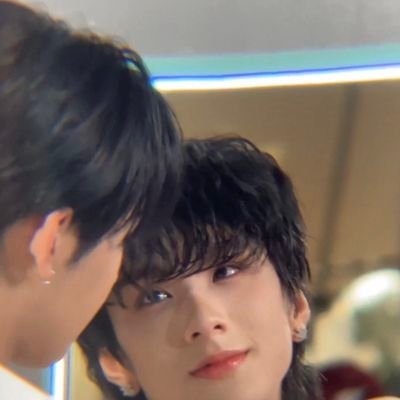 AAuausave98204's profile picture. #auausave 🐱🦋