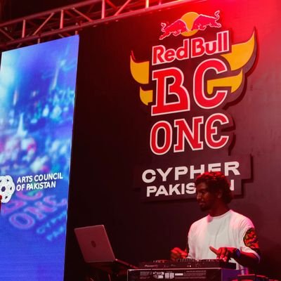 JoshPinhoUTD's profile picture. United fan. Love pro-wrestling, Marvel and DC!                        Full time Subtitle Editor and Dj/Producer.