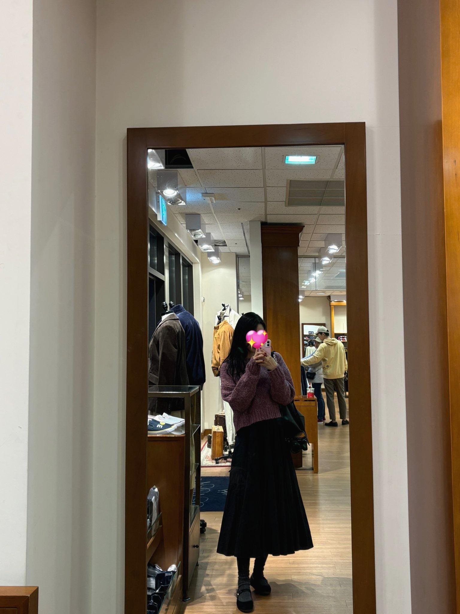 ChandraDal29126's profile picture. ＤＭする！