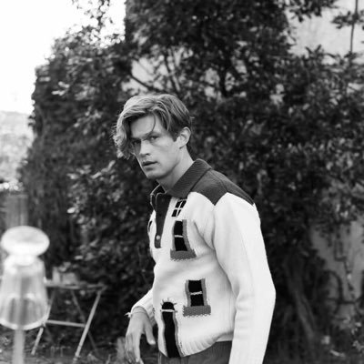 krisssssssna's profile picture. My GOD holds the final word. ✨