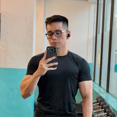 yiranura's profile picture. 