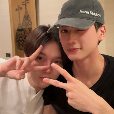 itmengabe's profile picture. nulis suka-suka meng