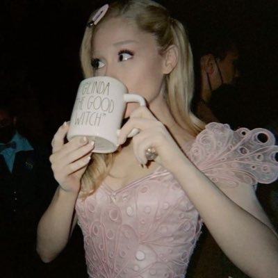 MissYungyz's profile picture. https://t.co/FgiE5zanho   #18+