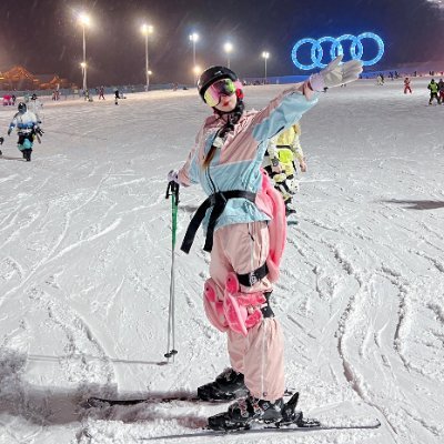 seheraloyonrfn's profile picture. 𝓐𝓵𝓵 𝓸𝓾𝓻 𝓭𝓻𝓮𝓪𝓶𝓼 𝓬𝓪𝓷 𝓬𝓸𝓶𝓮 𝓽𝓻𝓾𝓮, 𝓲𝓯 𝔀𝓮 𝓱𝓪𝓿𝓮 𝓽𝓱𝓮 𝓬𝓸𝓾𝓻𝓪𝓰𝓮 𝓽𝓸 𝓹𝓾𝓻𝓼𝓾𝓮 𝓽𝓱𝓮𝓶.💖