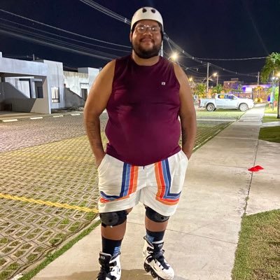 lucxsdisouza's profile picture. UniversiOtário, militante de telão e Cadelinha da Nintendo | SW-2992-1550-9511 🎮