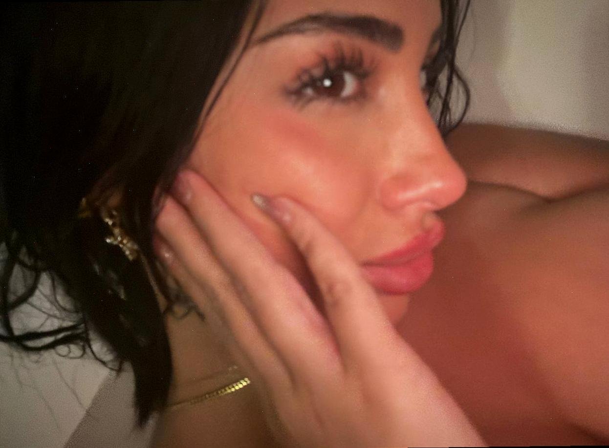 JunheungK's profile picture. i break rules softly and steal hearts