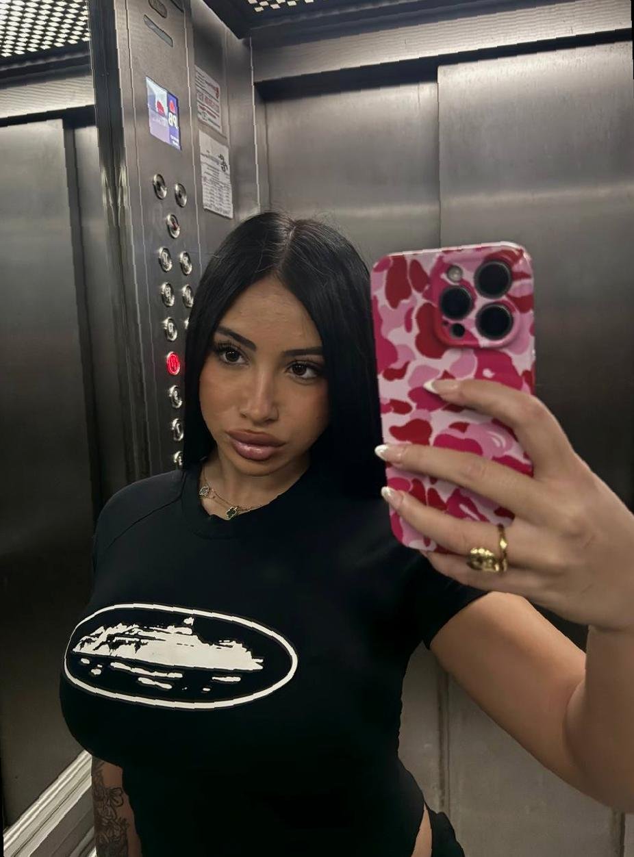 noomformacgmai1's profile picture. i make mischief, then own the applause