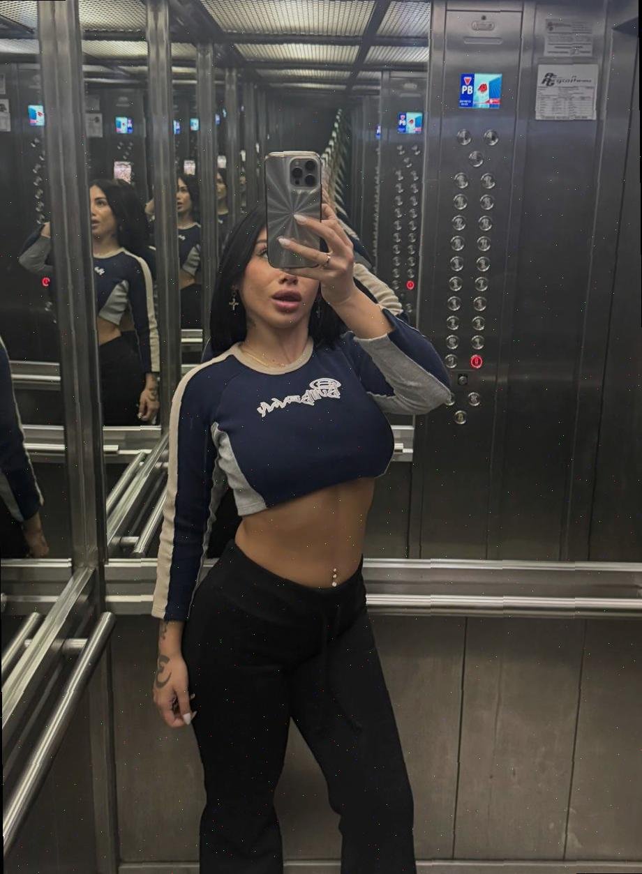 Elaine2472925's profile picture. i charm skeptics and occasionally steal hearts