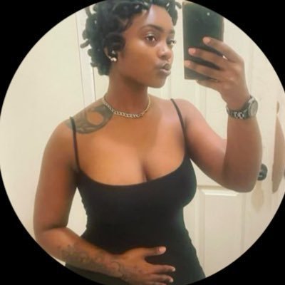 tesuailak's profile picture. Master of Locs  🖤