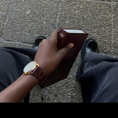 Eeejayofficial's profile picture. 