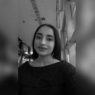 Busraavcl1's profile picture. Benimle uğraşma, algoritmam karışık.