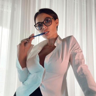 tomlinson_1d4's profile picture. ୨ৎ 𝒚𝒐𝒖𝒓 𝒏𝒆𝒘 𝒐𝒃𝒔𝒆𝒔𝒔𝒊𝒐𝒏 ￼￼🤍