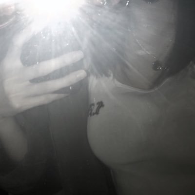 momo_85f's profile picture. 