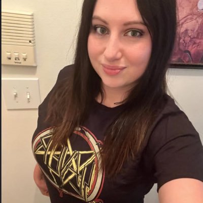 SharonH21354's profile picture. ❤️😊