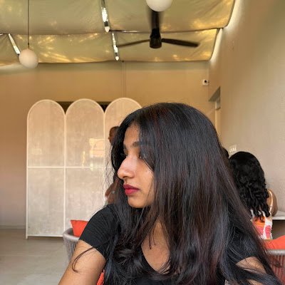 Mishelle062002's profile picture. 