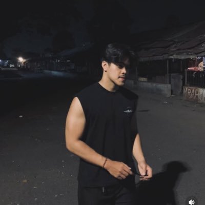 huhudanielll's profile picture. malang