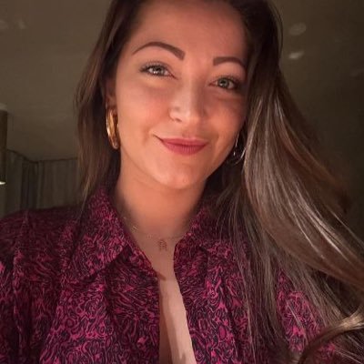 Amanda75914's profile picture. 