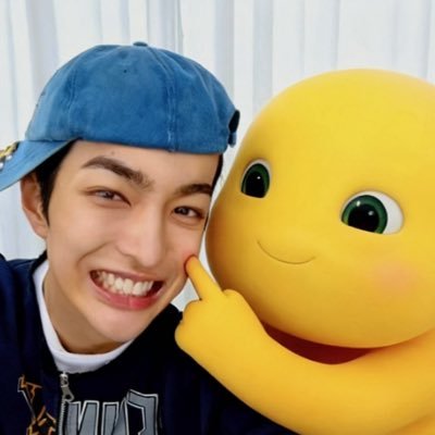 seonssean's profile picture. 