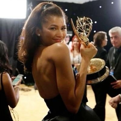 cfcardigan's profile picture. burning blue.