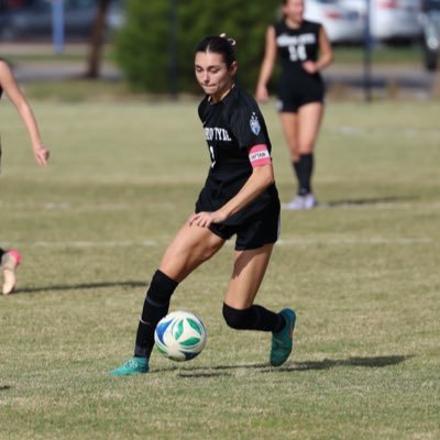 jaylinnbaxter's profile picture. 5’8, Dom. Left Foot, 18.94 MPH, Mid/For/Wing 🦅MHMS Lady Hawks #7 ⚽️ TSC 08 Nike ECNL RL #70 👩🏻‍🎓3.9 UNWEIGHTED GPA 🎓Class of ’27 email: jaybaxt08@gmail.com