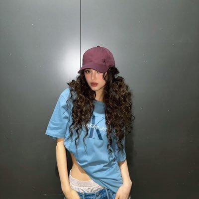 khkHObnED880125's profile picture. ニュジのダニエル推し/ベビモンとITZYも好き！ニュジずっと待ってます