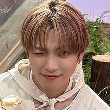 KimHongjoong03's profile picture. Disclaimer: I'm not any of the celebs I post about. This is a fan account for entertainment purposes only. #김홍중 #홍중 old account @KimHongjoong3