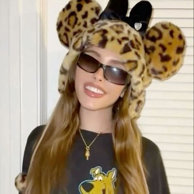 L3MASTERS's profile picture. byler , madisonbeer + wallows enthusiast