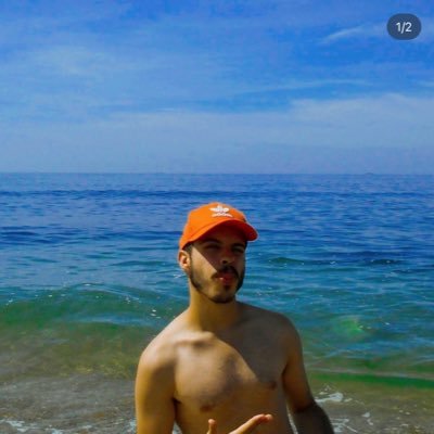 ziam0d's profile picture. still thinking about charlie puth saying ‘I’m hungies’ to his driver