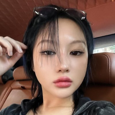 UnconditionaLSY's profile picture. 션샤인소중해 #드림캐쳐 #이시연 #싱니 https://t.co/EnwbadgKTv / https://t.co/uVVpTT2k8P