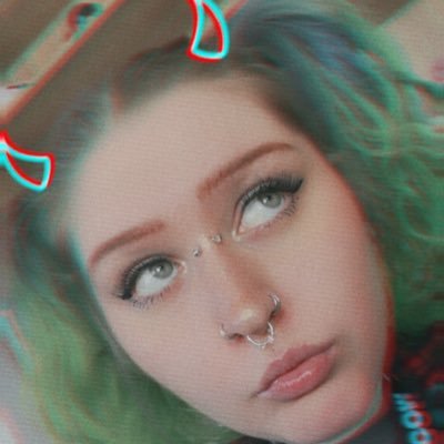 k8s_hatemail's profile picture. who even knows what the hells happening |