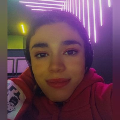 mahla_mirzaei's profile picture. 3D Animator ☻
Animation is the world that gives me breath and soul❥
Sometimes, I capture moments with my camera✶