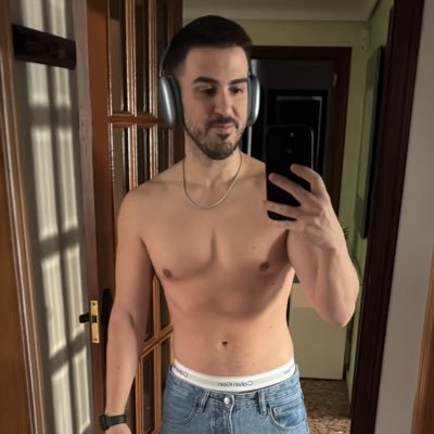 Viicvolt24's profile picture. Español por noruega. Enfermero. Gaymer. 🏳️‍🌈 #lgtbi 35 veranos. SW:-0627-0207-0614
