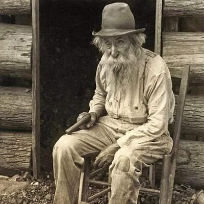 tjsullivan100's profile picture. Christ is King !