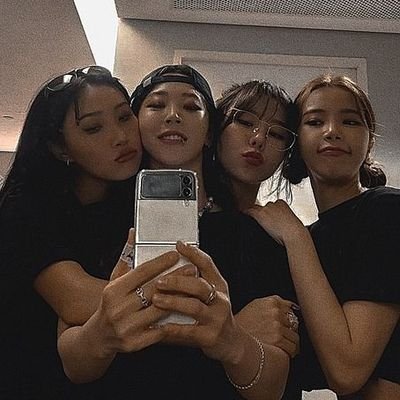 xxcooxx_mmm's profile picture. moomoo, yongsoon, shooting star, twits.