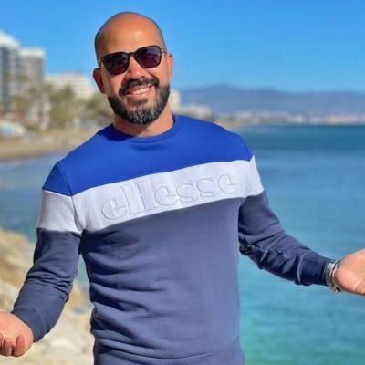 Vanessa54544's profile picture. To love oneself is the beginning of a life-long romance ❤️