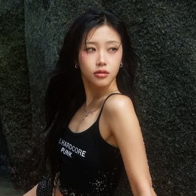 HeyoonPeyton's profile picture. só os loucos sabem
🍟