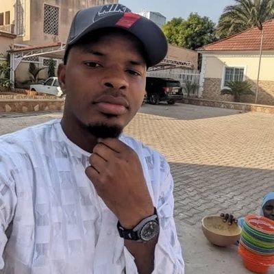 Abjal33l's profile picture. How can I forgive the person that hacked my official handle with enough followers 😭😭