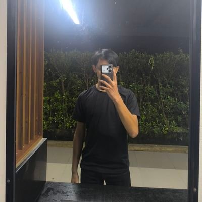 PMoolton's profile picture. 