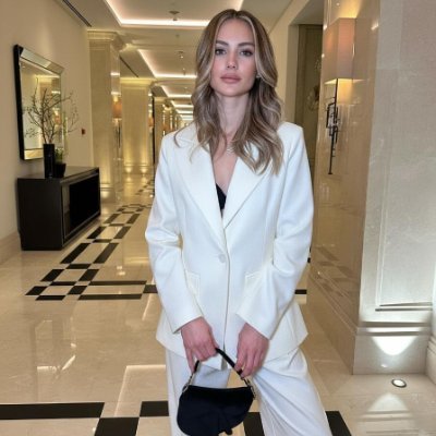 Nicole27970's profile picture. Entrepreneur. Capital strategy advisor. Hustle supporter. Adventure-seeking outdoor enthusiast https://t.co/Cq8XEytqIN