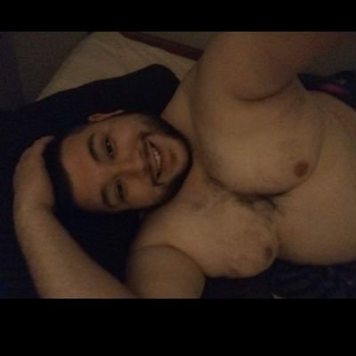 geminir45's profile picture. hello there guys, like many twitter has become my body positive safe spot😊thank you to all my followers always like for a like follow for a follow. Love wins🐦